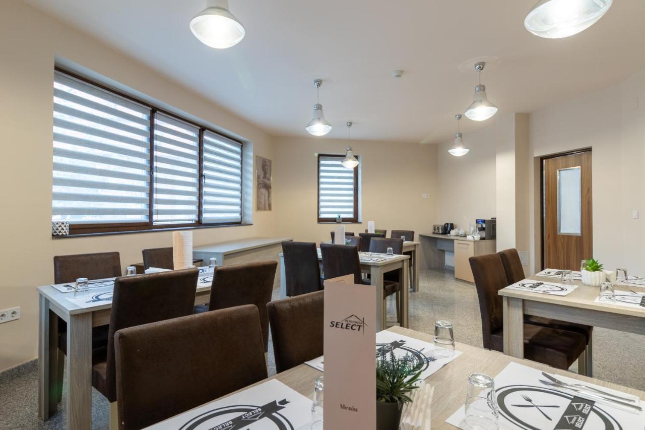 Pensiunea Select Central Târgu-Mureş 外观 照片